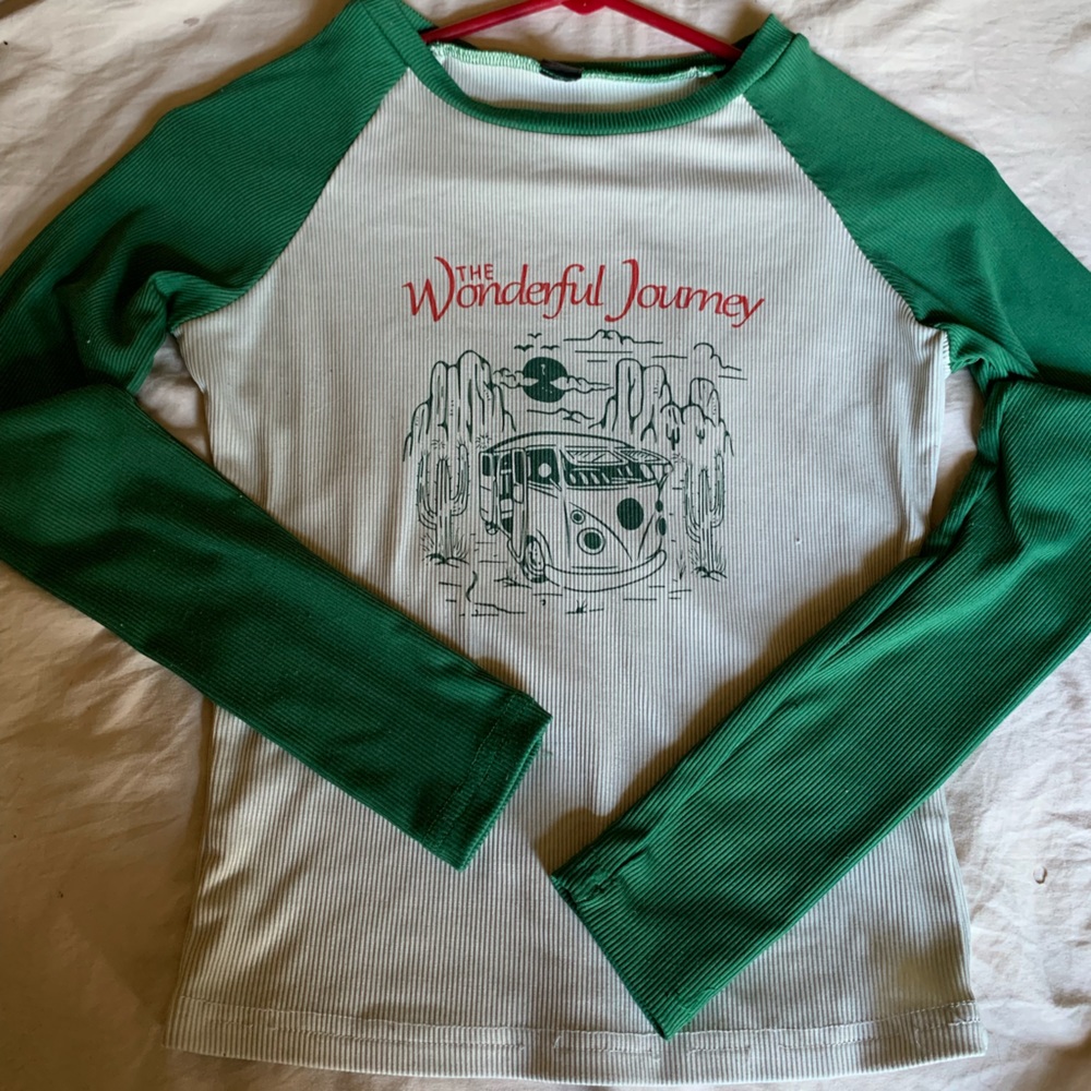 Colorblock Graphic Long Sleeve